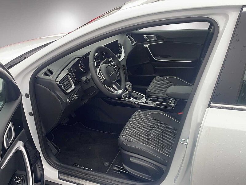 Kia XCeed 1.5 T-GDI OPF DCT7 VISION Vision mit Komfort-Paket