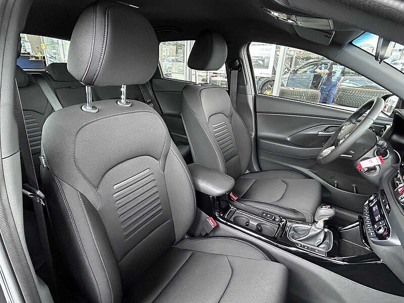 Hyundai i30 MY25 1.5 T-GDI 48V-Hybrid Advantage