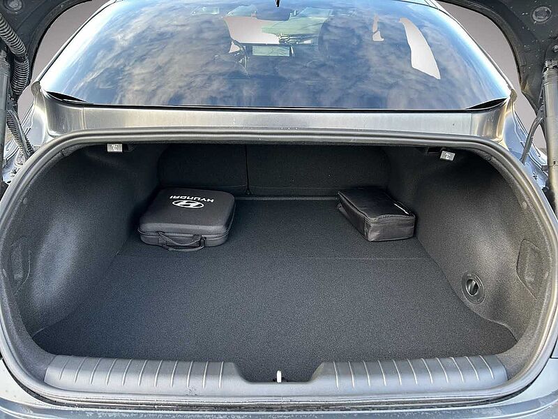 Hyundai IONIQ 6 77,4 kWh 4WD UNIQ