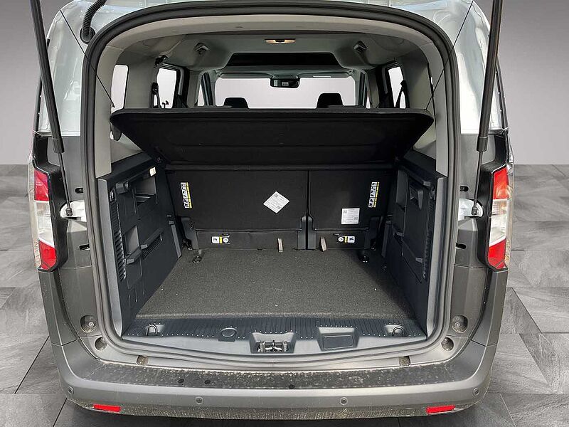 Ford Tourneo Courier 1.0 EcoBoost TITANIUM