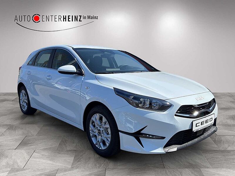 Kia Ceed 1.5 T-GDI DCT7 OPF Vision Vision DCT und Komfort-plus-Paket