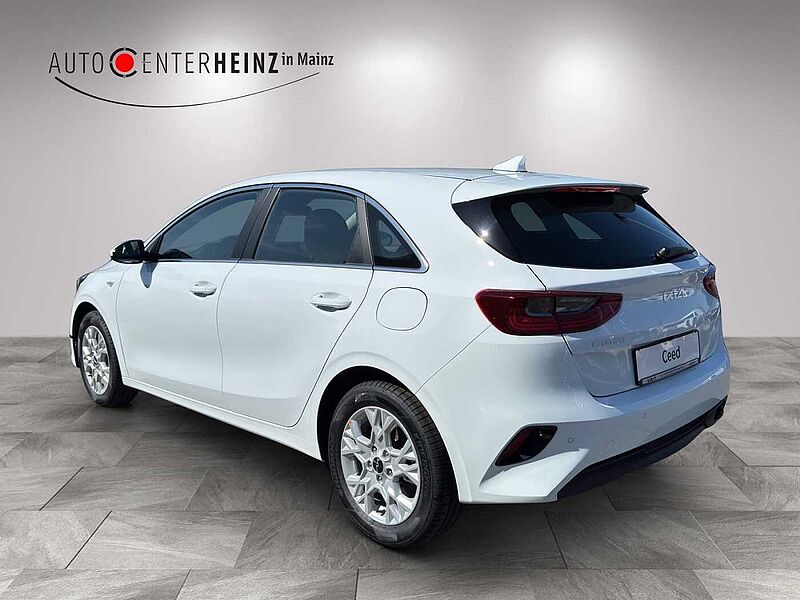Kia Ceed 1.5 T-GDI DCT7 OPF Vision Vision DCT und Komfort-plus-Paket