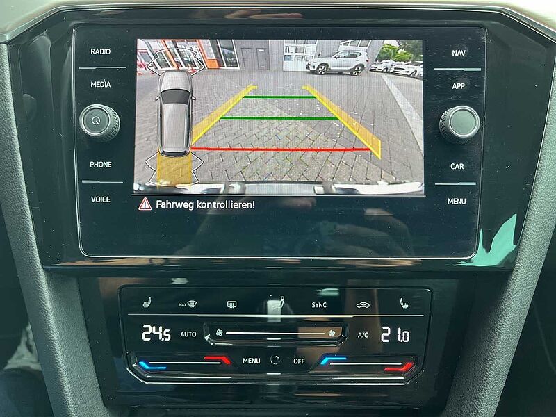 Volkswagen Passat Variant Elegance