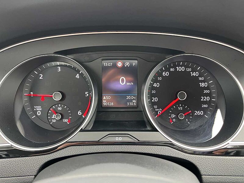 Volkswagen Passat Variant Elegance