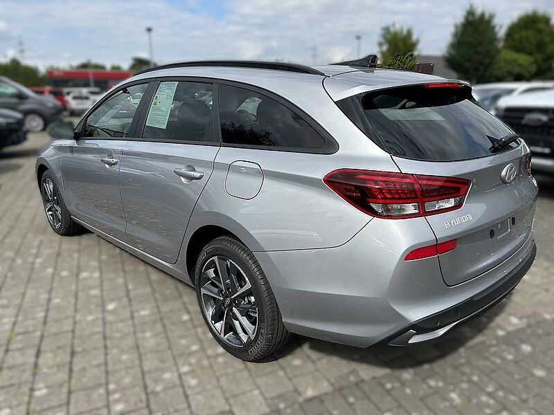 Hyundai i30 Kombi 1.5 T-GDI 48V-Hybrid Advantage*Panodach*