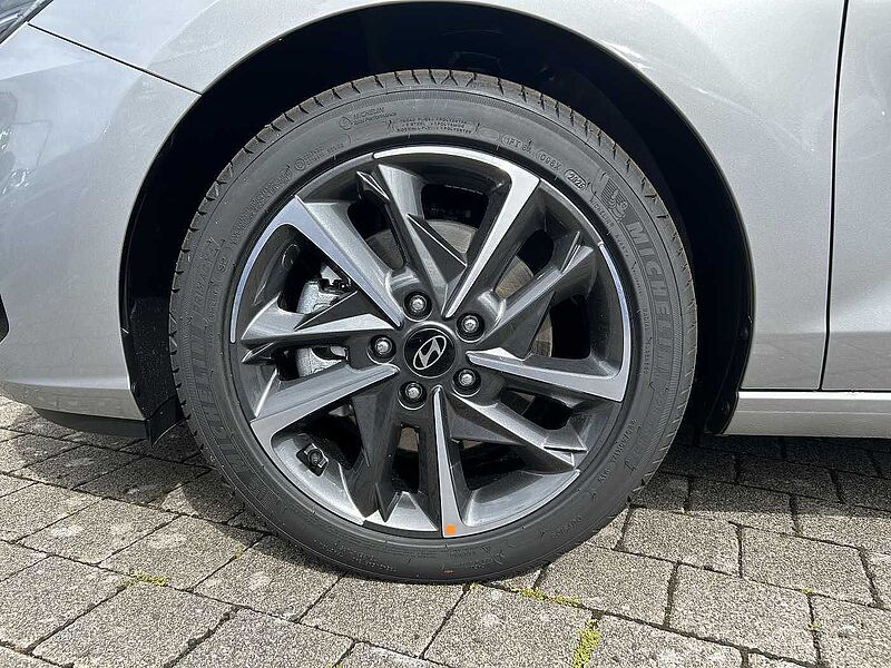 Hyundai i30 Kombi 1.5 T-GDI 48V-Hybrid Advantage*Panodach*