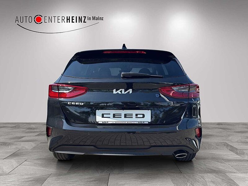 Kia Ceed 1.5 T-GDI  DCT7 Ultimate Edition mit Style- und Sound-Paket