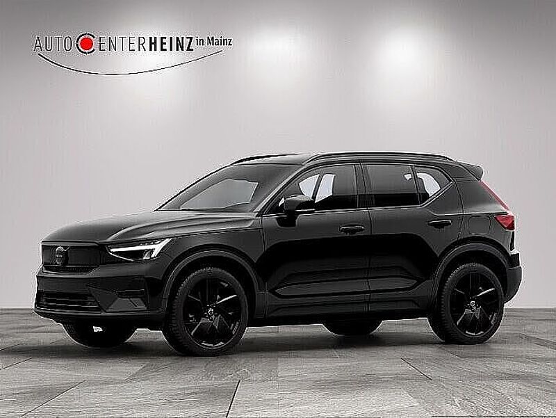 Volvo XC40 B3 B DKG Plus Black Edition