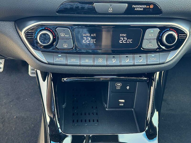 Hyundai i30 Kombi 1.5 T-GDI 48V-Hybrid DCT N Line*Panodach*