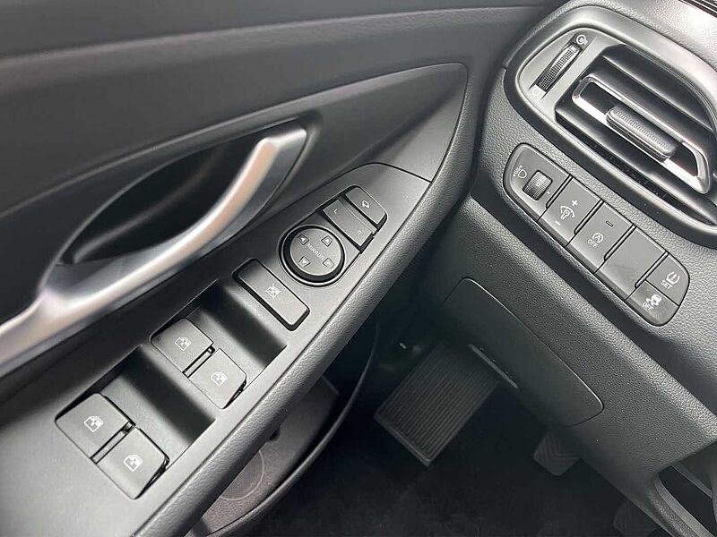 Hyundai i30 Advantage Mild-Hybrid