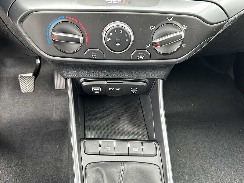 Hyundai i20 1.0 T-GDI Select mit Funktionspaket