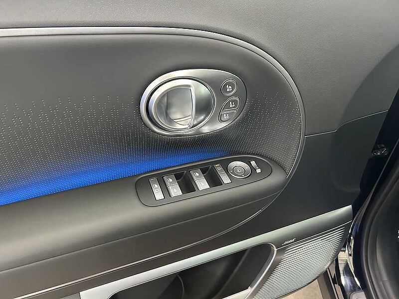 Hyundai IONIQ 9 110 kWh 4WD UNIQ Panodach*Relaxpaket*