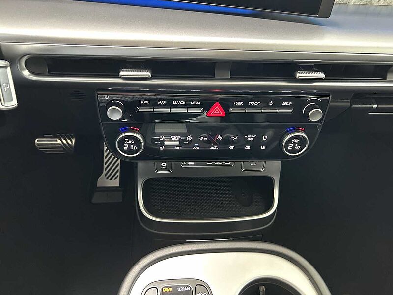 Hyundai IONIQ 9 110 kWh 4WD UNIQ Panodach*Relaxpaket*
