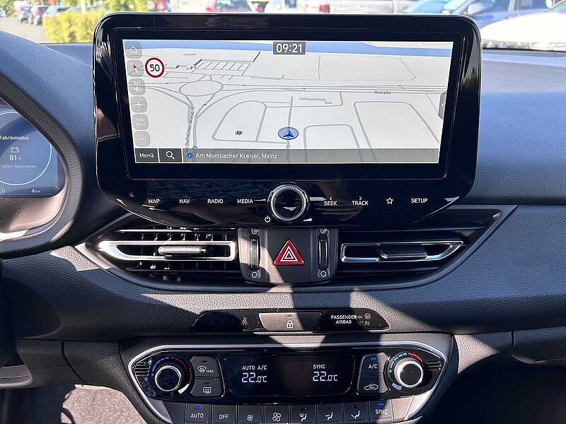 Hyundai i30 Kombi 1.5 T-GDI 48V-Hybrid DCT Advantage