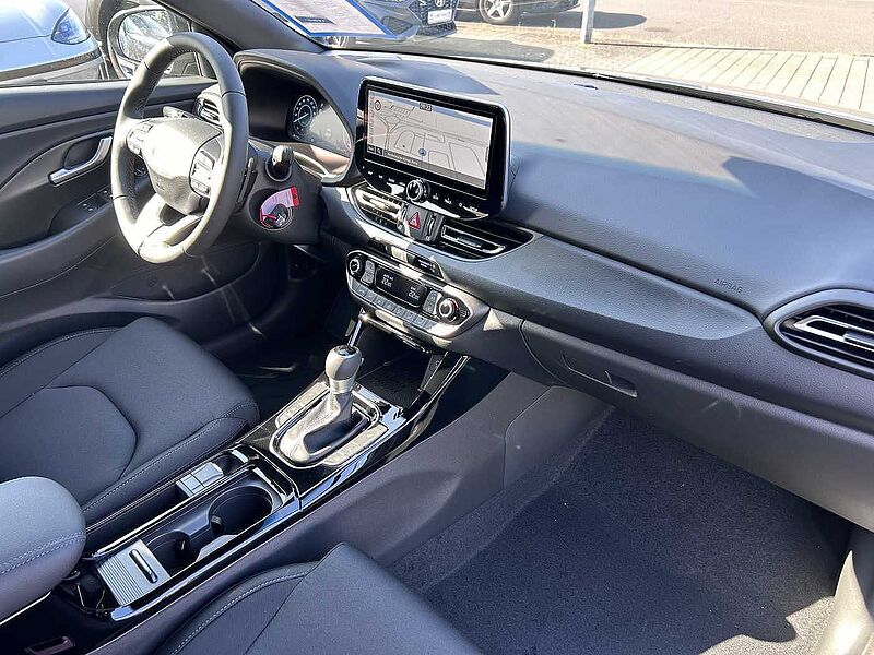 Hyundai i30 Kombi 1.5 T-GDI 48V-Hybrid DCT Advantage