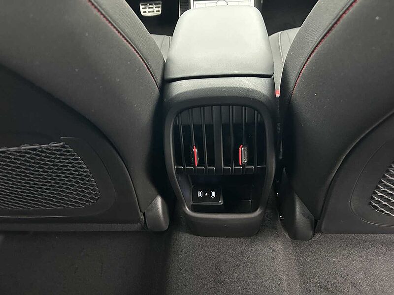 Hyundai KONA 1.6 T-GDI DCT N Line *BOSE*