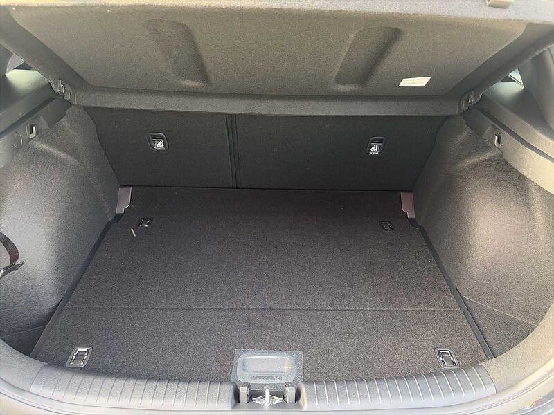 Kia Ceed 1.5 T-GDI  DCT7 Ultimate Edition mit Style-Paket