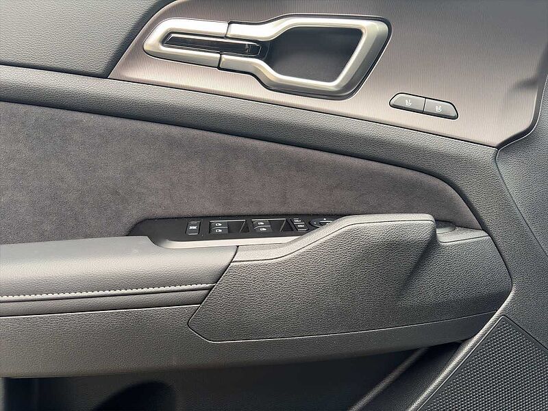 Kia Sportage 1.6 T-GDI AWD DCT GT-line GT-Line mit Sound+ DriveWise-Paket und Panorama-Glasschiebedach