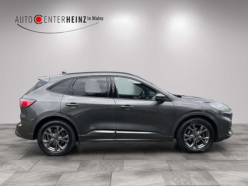 Ford Kuga Hybrid ST-Line X