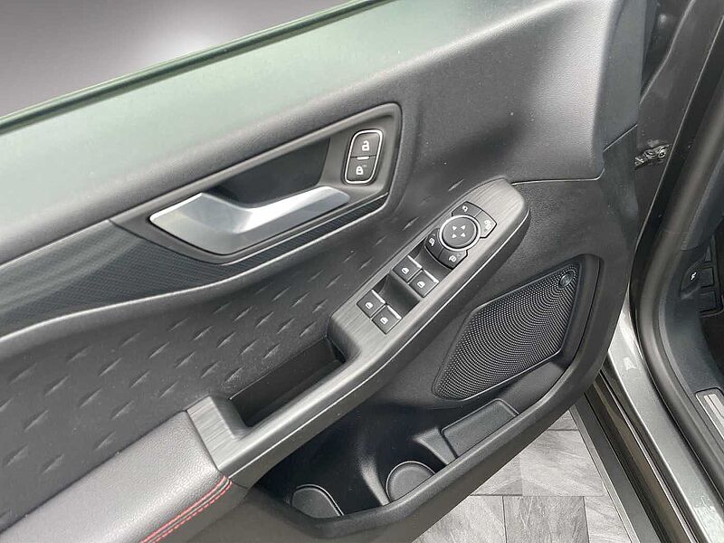 Ford Kuga Hybrid ST-Line X