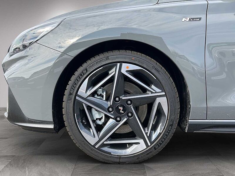 Hyundai i30 1.5 T-GDI 48V-Hybrid DCT N Line*Panodach*