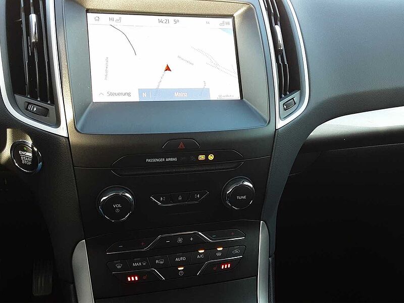 Ford S-Max Hybrid Edition