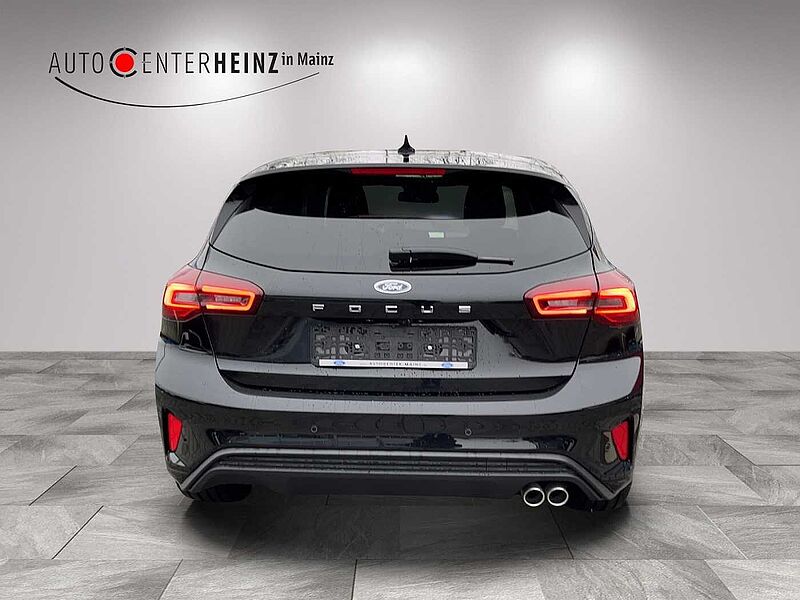 Ford Focus 1.0 EcoBoost Hybrid ST-LINE X