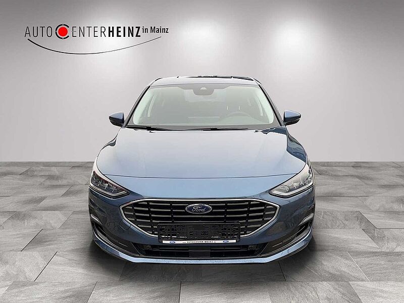 Ford Focus 1.0 EcoBoost Hybrid TITANIUM X