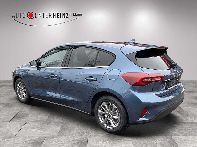 Ford Focus 1.0 EcoBoost Hybrid TITANIUM X